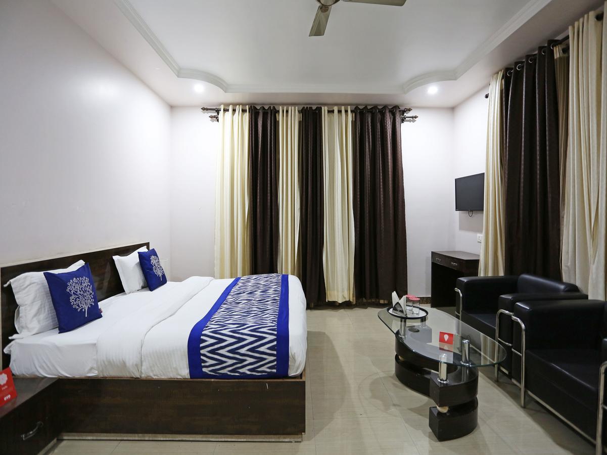 Oyo 4635 Sheetal Hotel Haldwani Luaran gambar